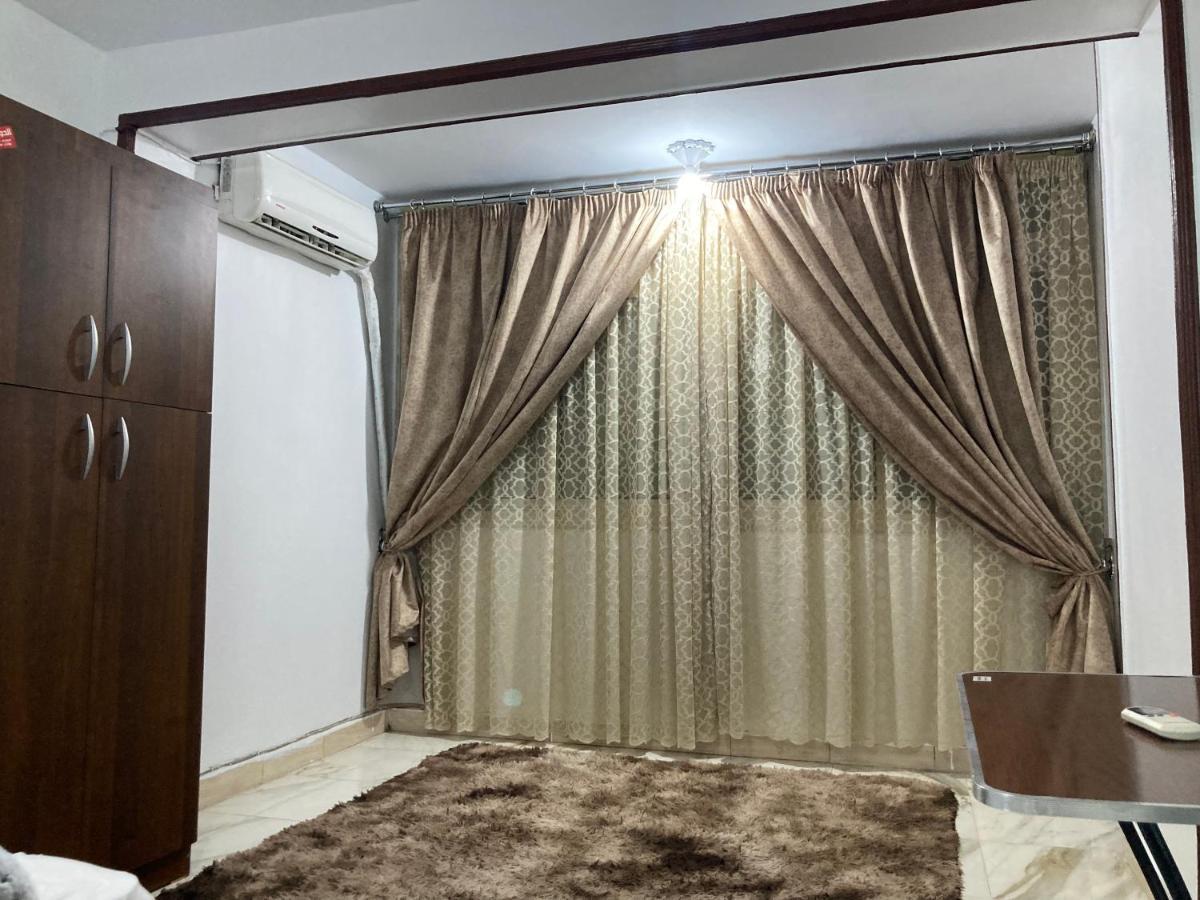 Near Lebanon Square Apartment Каїр Екстер'єр фото